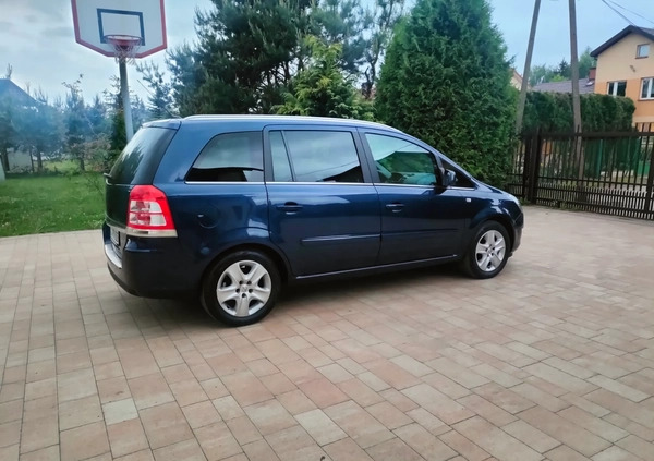 Opel Zafira cena 21900 przebieg: 200000, rok produkcji 2011 z Łódź małe 211